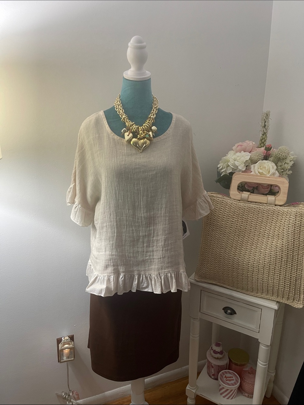 Beige  Cream Ruffle-Hem Linen Top